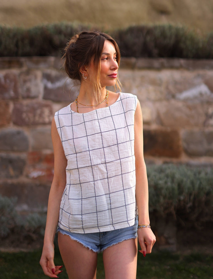 Sleeveless Crinkle Blouse Top Tops Moa