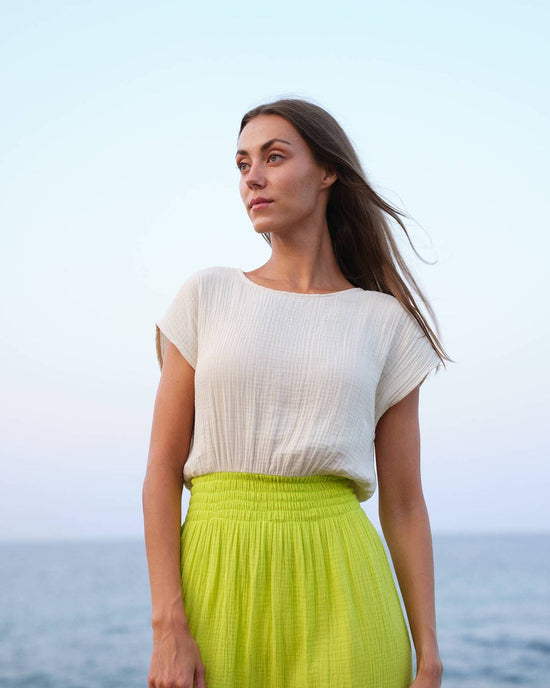734 MAIMÓ Gathered bicolor dress in soft organic cotton CECILIA SÖRENSEN