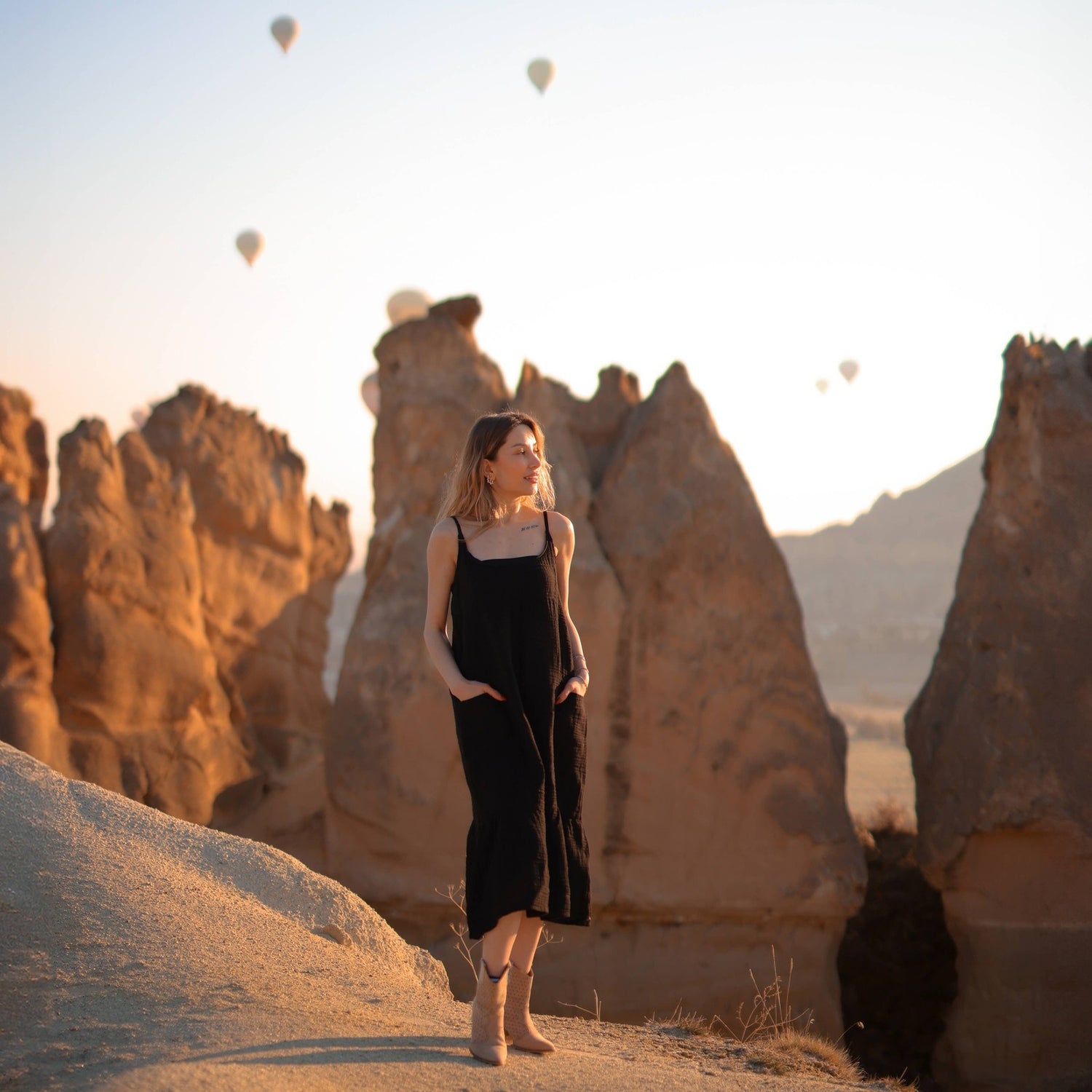 Loomist Double Gauze Black Strap Midi Dress Dresses Moa