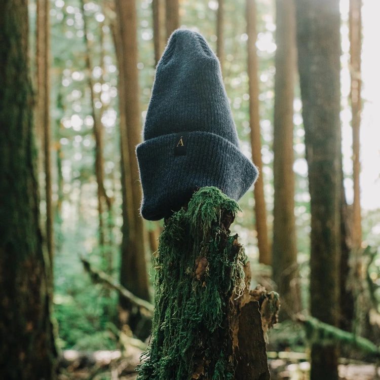 Anian Recycled Cashmere Toque