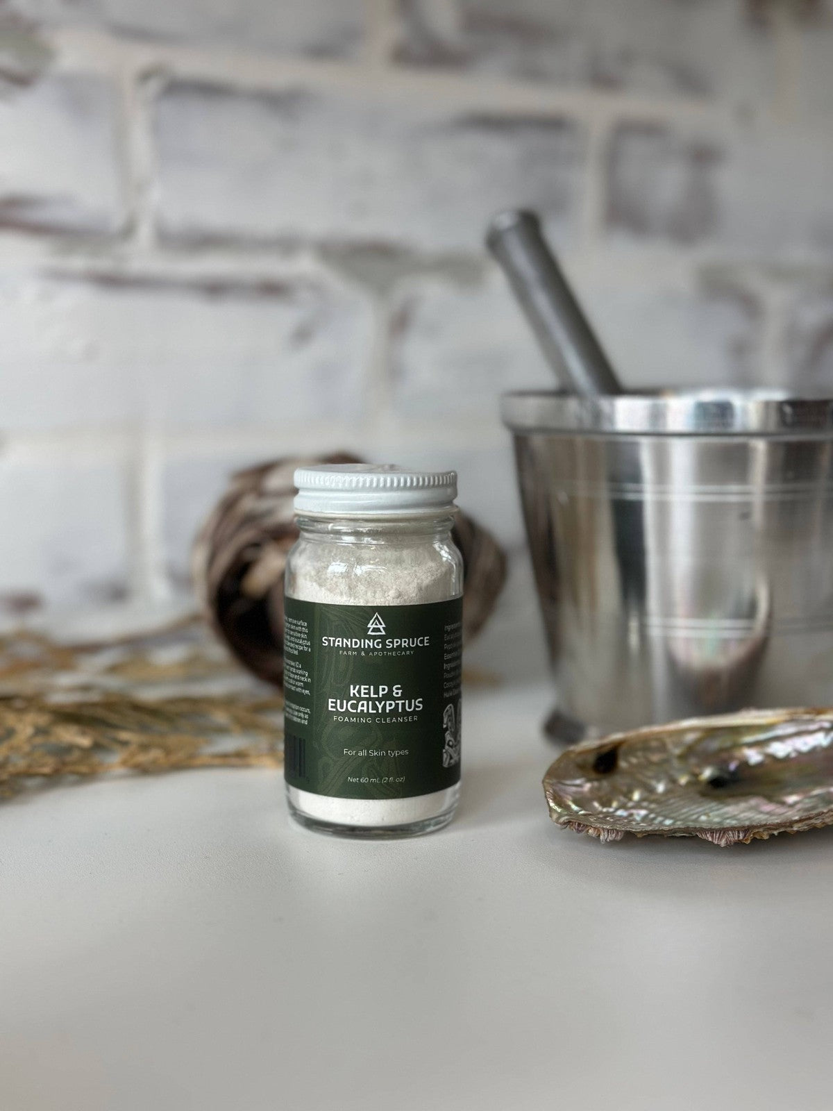 Kelp & Eucalyptus cleanser 2oz Standing Spruce