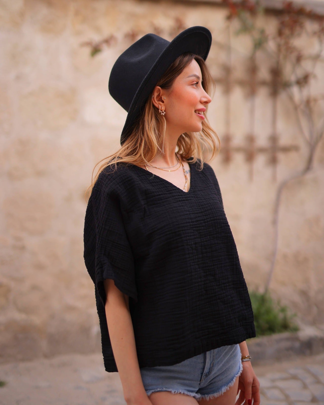 Black Double Gauze Muslin Cotton V-Neck Top Tops Moa