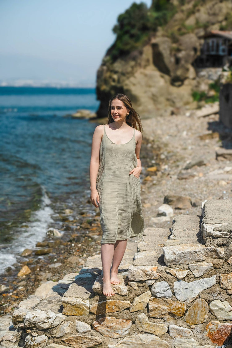 Loomist Double Gauze Black Strap Midi Dress Dresses Moa
