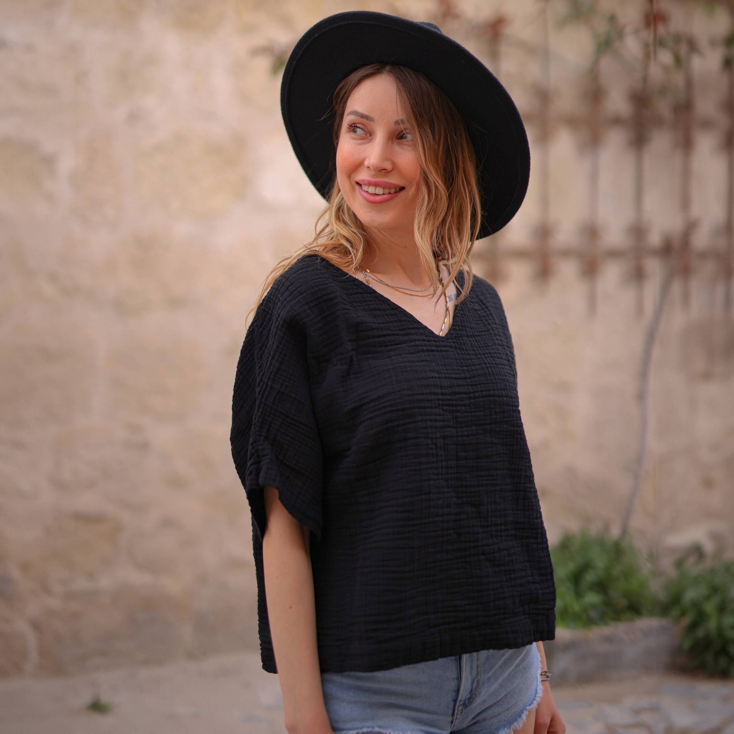 Black Double Gauze Muslin Cotton V-Neck Top Tops Moa Black